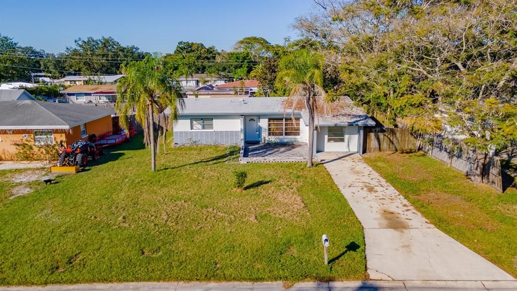 Recently Sold: $297,000 (3 beds, 2 baths, 1480 Square Feet)