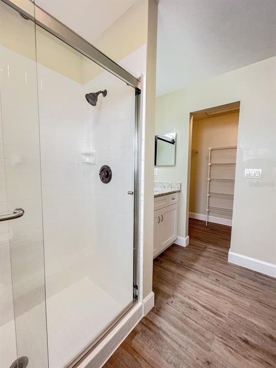 最近租的: $2,700 (2 贝兹, 2 浴室, 1244 平方英尺)