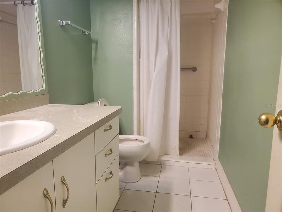 最近租的: $1,450 (2 贝兹, 2 浴室, 1054 平方英尺)