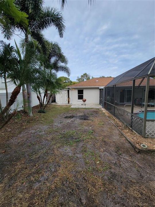 Recently Sold: $365,000 (3 beds, 2 baths, 1195 Square Feet)