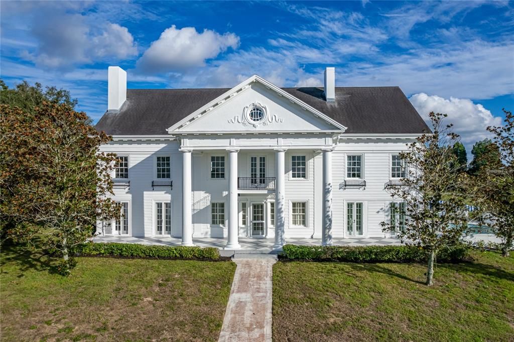 Recently Sold: $1,545,000 (6 beds, 4 baths, 6536 Square Feet)