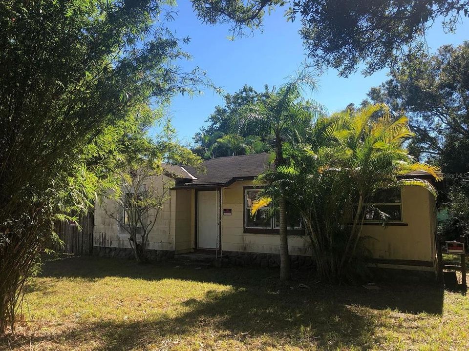 Recently Sold: $76,000 (2 beds, 1 baths, 789 Square Feet)