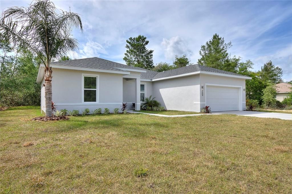 Recently Sold: $291,500 (4 beds, 2 baths, 1605 Square Feet)