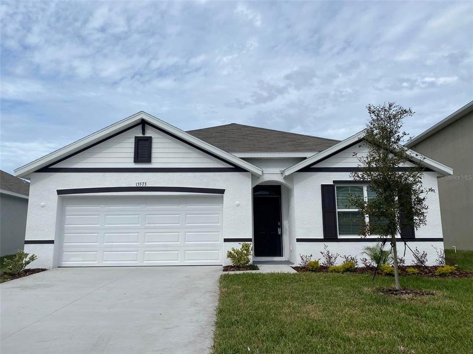 Recently Sold: $403,665 (4 beds, 2 baths, 1828 Square Feet)