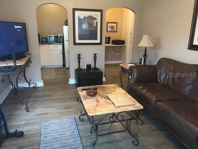 Recently Sold: $229,900 (0 beds, 0 baths, 1056 Square Feet)