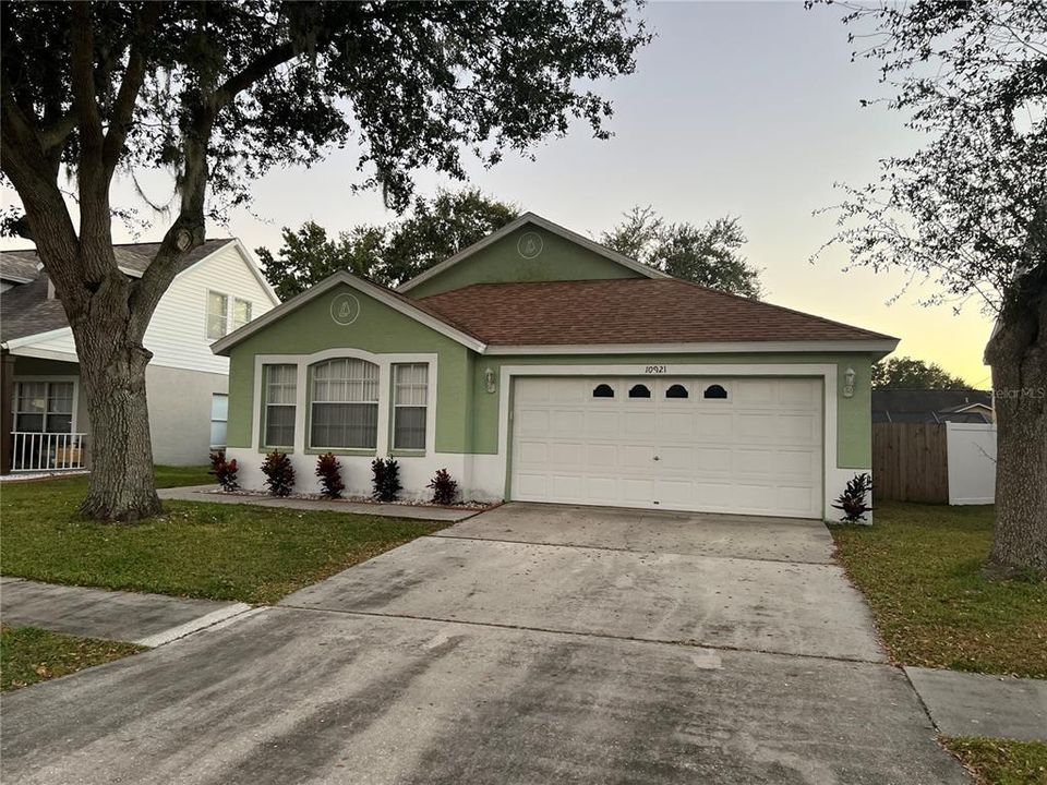 Recently Sold: $315,000 (3 beds, 2 baths, 1671 Square Feet)