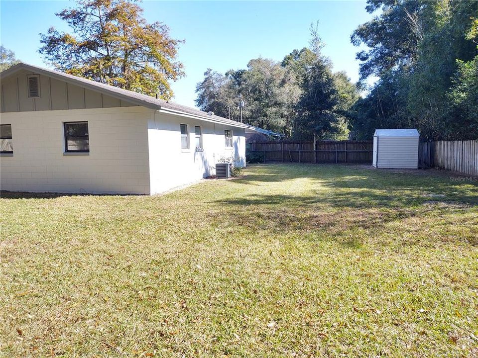 Recently Sold: $159,000 (3 beds, 2 baths, 1248 Square Feet)