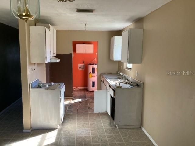 Recently Sold: $110,000 (3 beds, 2 baths, 1144 Square Feet)