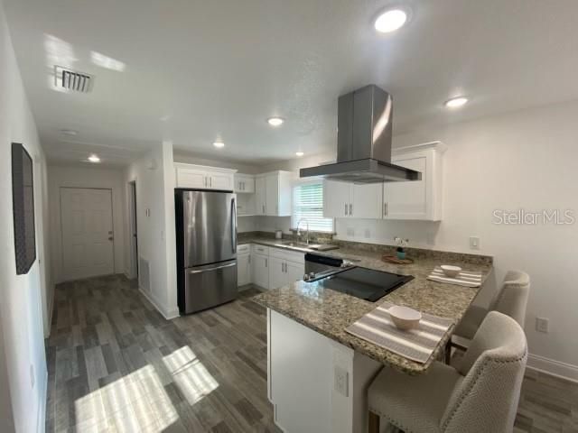 Recently Sold: $259,900 (4 beds, 2 baths, 1468 Square Feet)