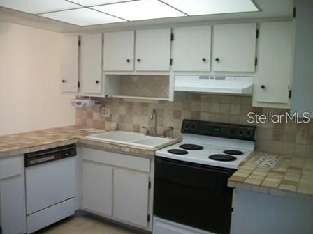Recently Rented: $1,450 (2 beds, 2 baths, 960 Square Feet)