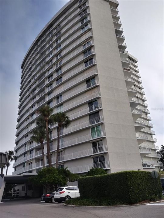 Recently Sold: $439,000 (2 beds, 2 baths, 1335 Square Feet)