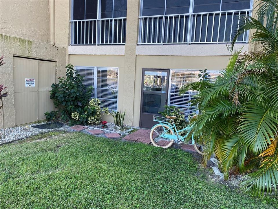 Recently Sold: $99,000 (1 beds, 1 baths, 768 Square Feet)