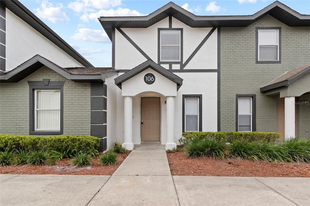 Front entry with covered porch