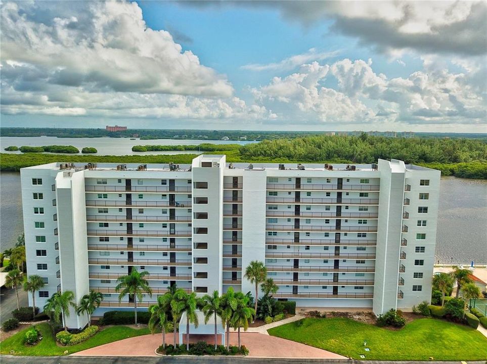 Vendido Recientemente: $599,900 (2 camas, 2 baños, 1380 Pies cuadrados)