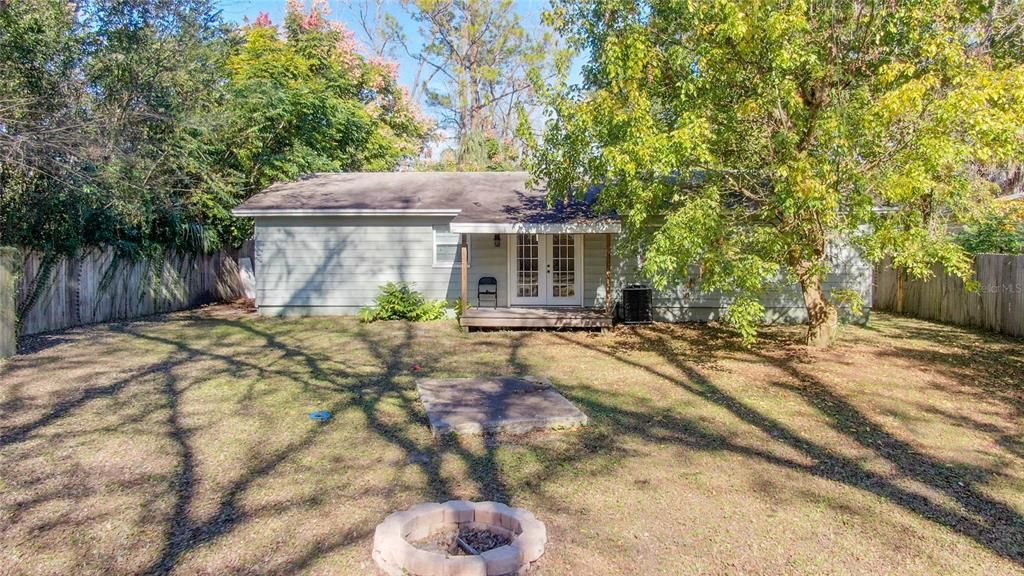 Recently Sold: $164,900 (3 beds, 1 baths, 1184 Square Feet)