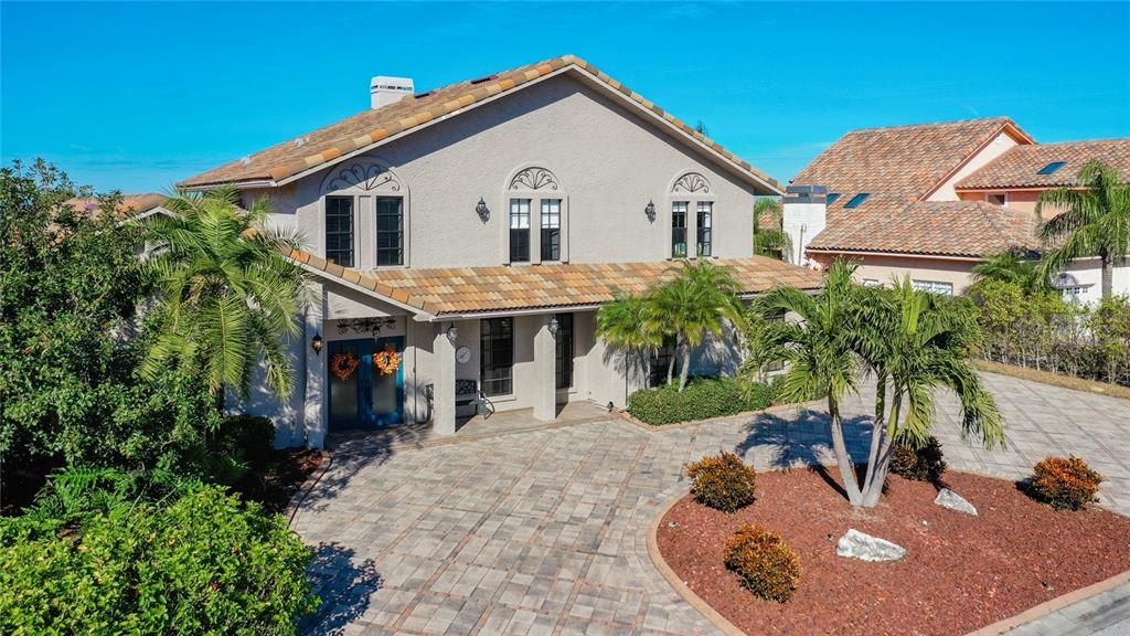 Recently Sold: $1,490,000 (4 beds, 4 baths, 4690 Square Feet)
