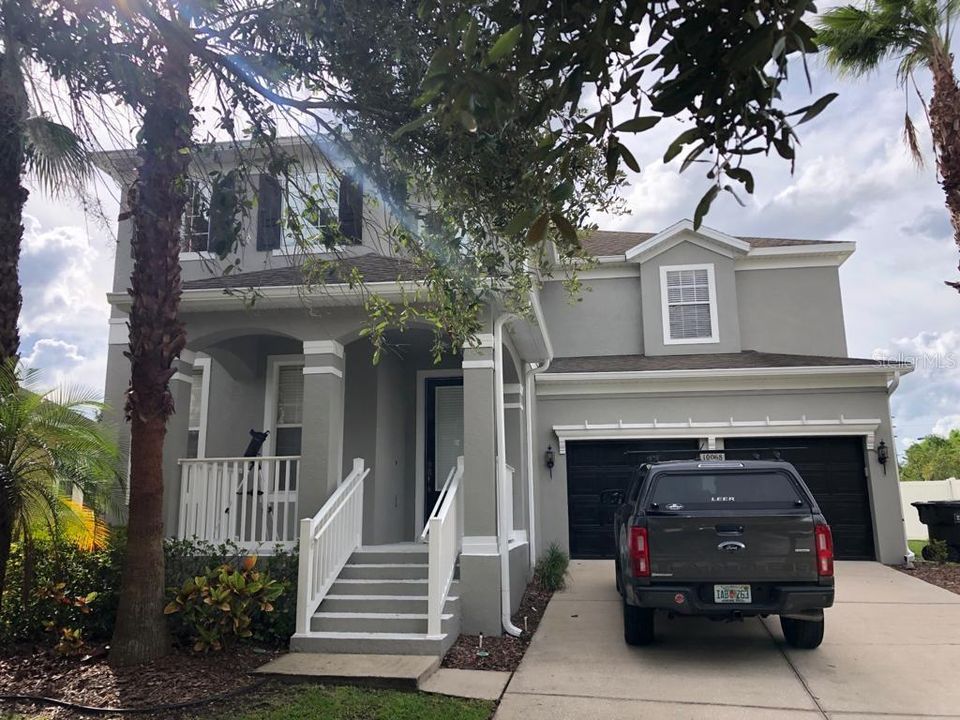 Recently Sold: $575,000 (4 beds, 3 baths, 2894 Square Feet)