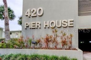 Recently Sold: $925,000 (2 beds, 2 baths, 1450 Square Feet)