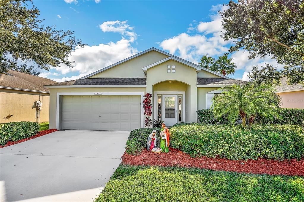 Recently Sold: $340,000 (3 beds, 2 baths, 1972 Square Feet)