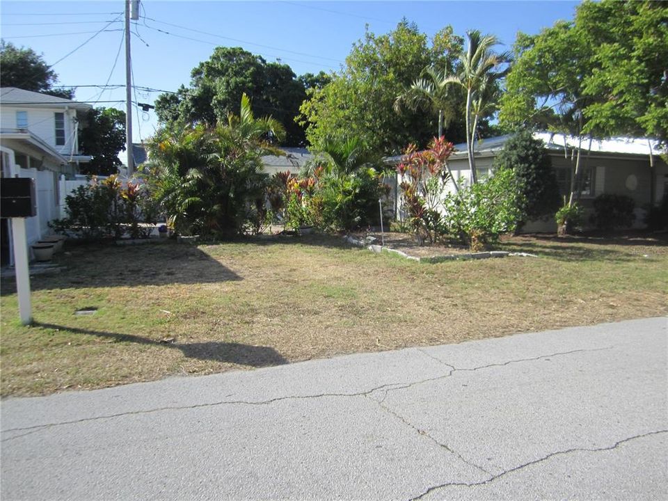 Rarely available lot and a half in Madeira Beach