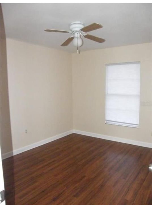 Recently Rented: $1,600 (3 beds, 2 baths, 1448 Square Feet)