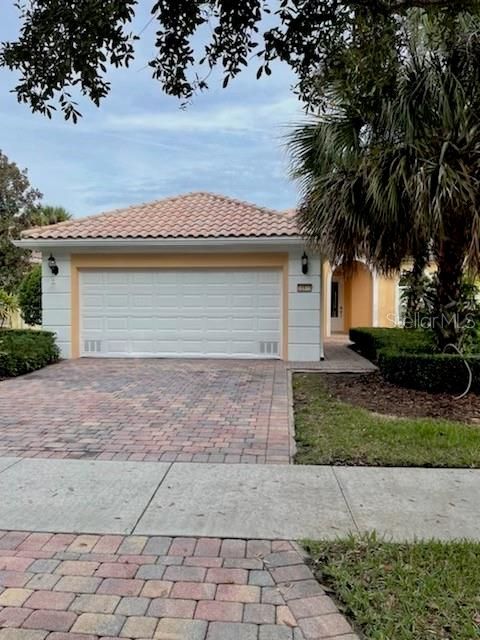 Vendido Recientemente: $430,000 (3 camas, 2 baños, 2005 Pies cuadrados)
