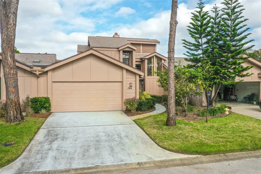 Recently Sold: $299,000 (3 beds, 2 baths, 1337 Square Feet)