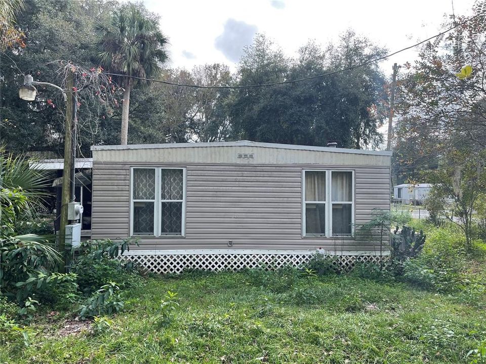 Recently Sold: $59,000 (2 beds, 1 baths, 864 Square Feet)