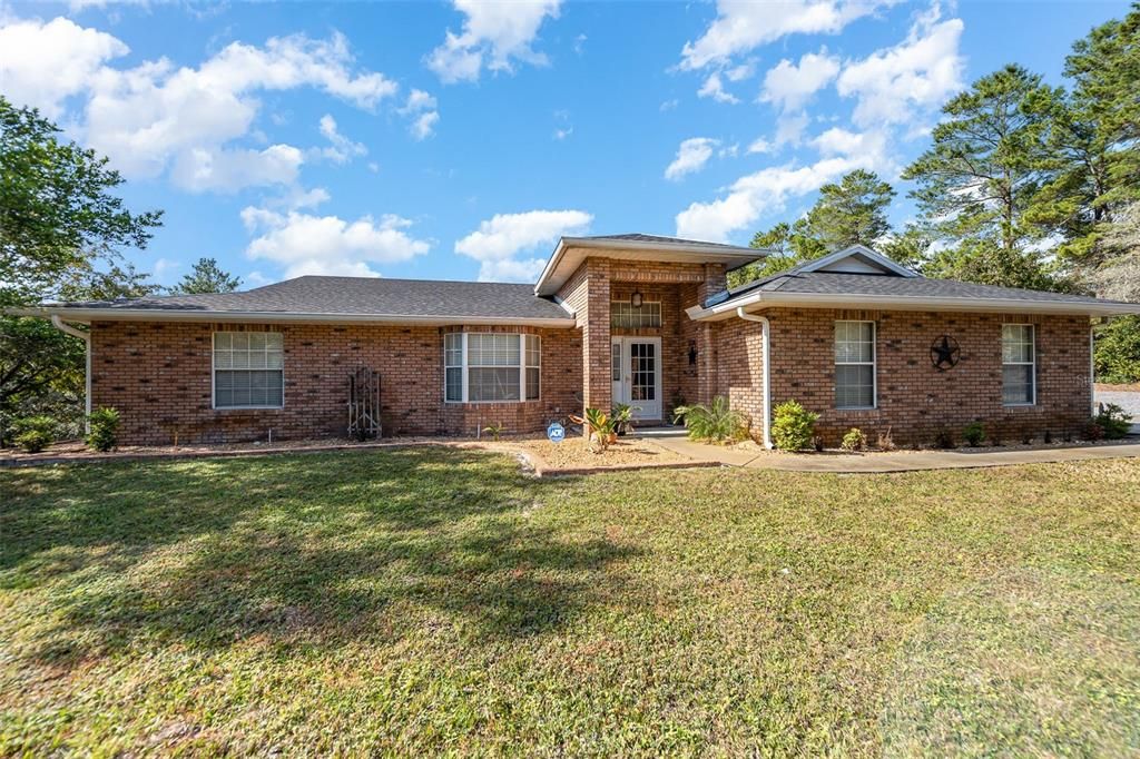 Vendido Recientemente: $490,000 (3 camas, 2 baños, 1930 Pies cuadrados)