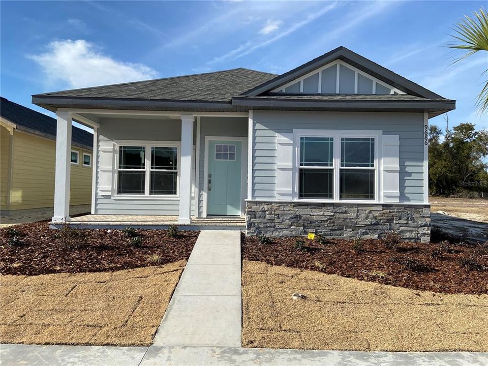 Recently Sold: $367,944 (3 beds, 2 baths, 1611 Square Feet)