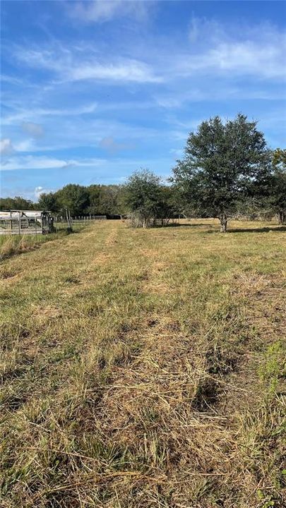 Vendido Recientemente: $200,000 (5.46 acres)