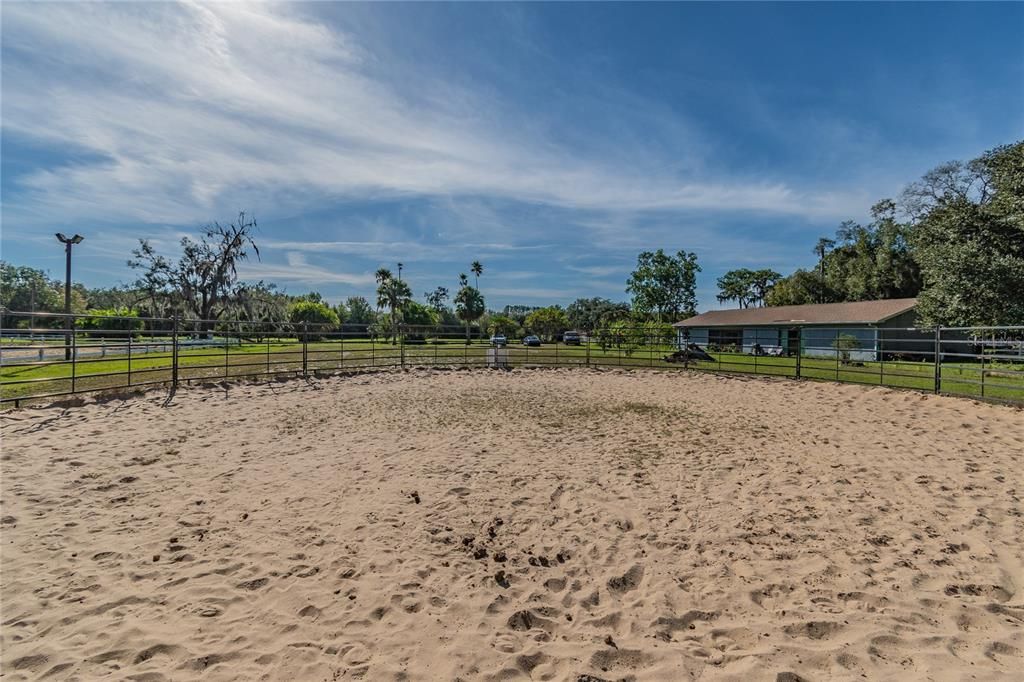 Recently Sold: $2,890,000 (2 beds, 4 baths, 2146 Square Feet)