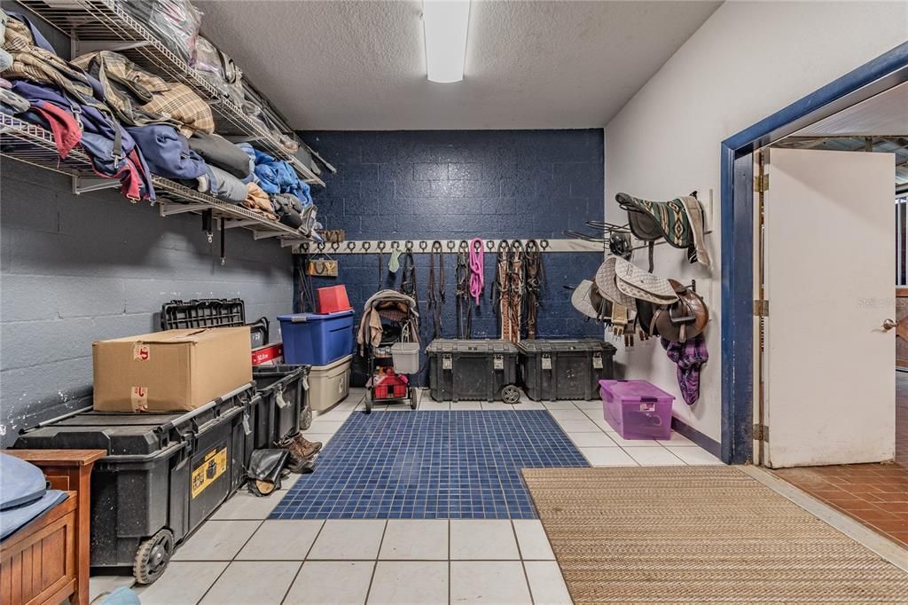 Air conditioned tack rooms