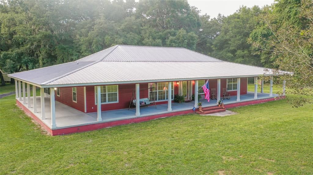 Недавно продано: $665,000 (3 спален, 2 ванн, 2376 Квадратных фут)