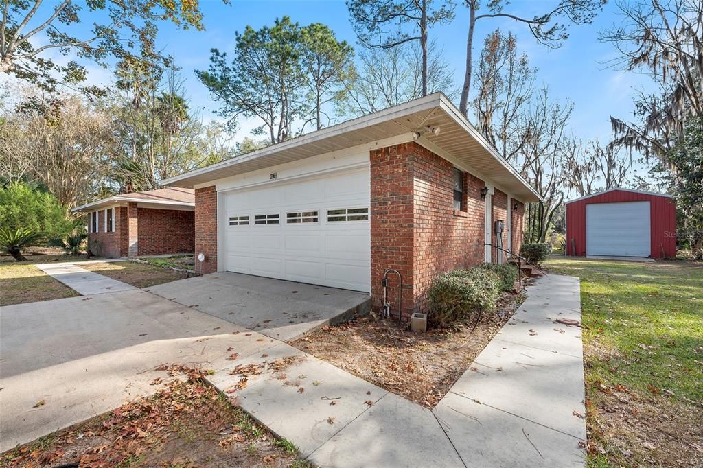 Recently Sold: $315,000 (3 beds, 2 baths, 1792 Square Feet)