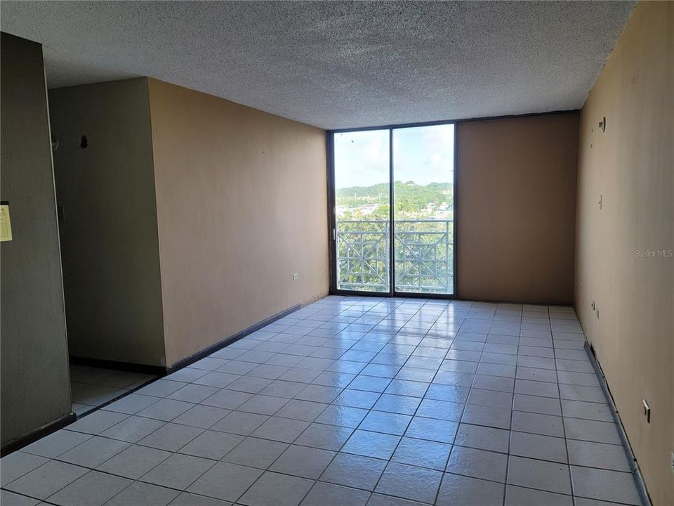 Vendido Recientemente: $62,000 (3 camas, 1 baños, 794 Pies cuadrados)