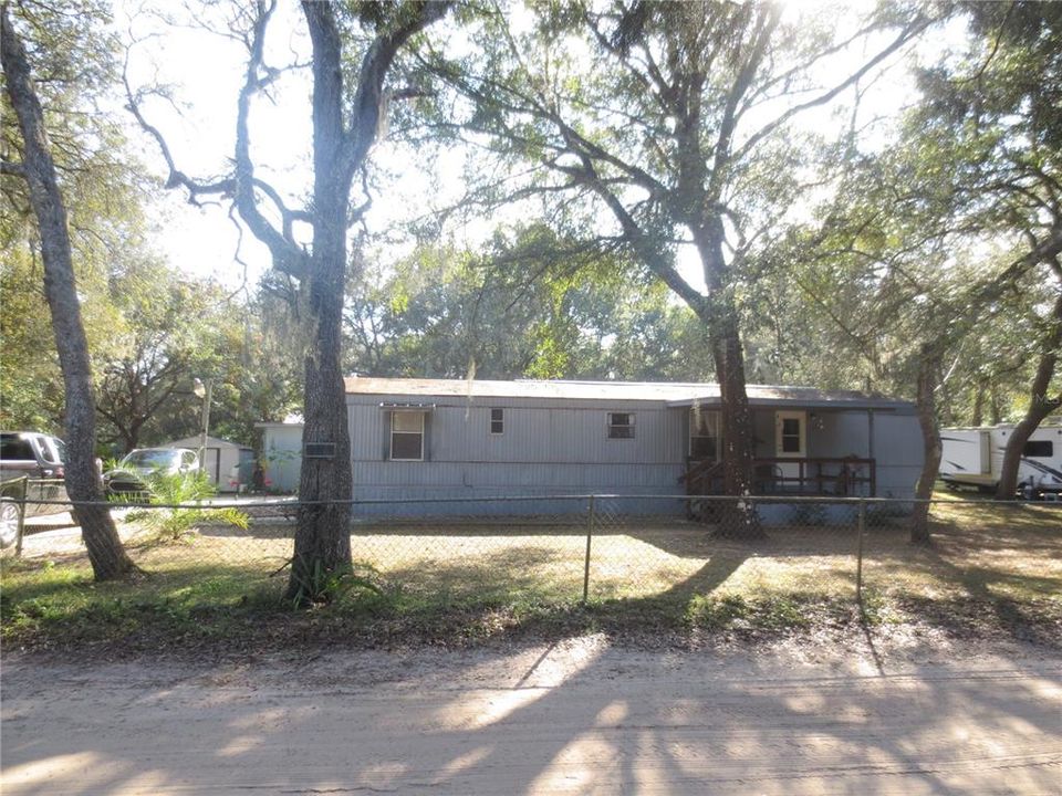 Recently Sold: $79,900 (2 beds, 1 baths, 714 Square Feet)