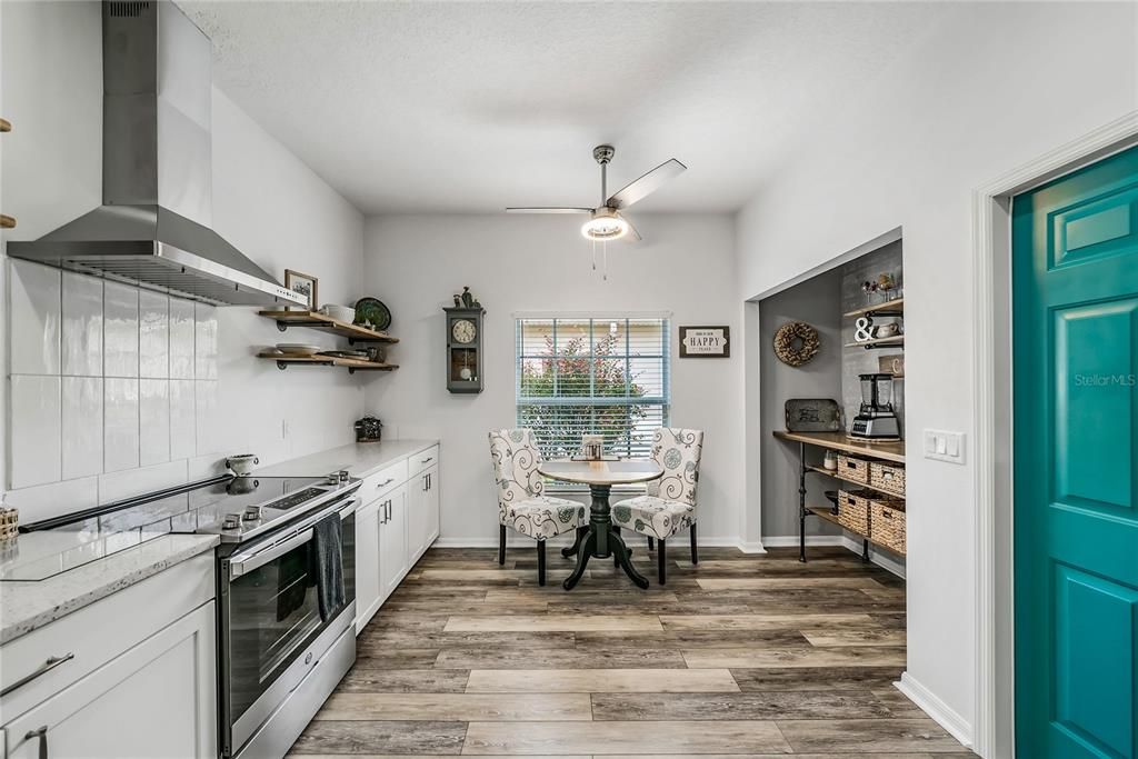 Recently Sold: $289,000 (2 beds, 2 baths, 1663 Square Feet)