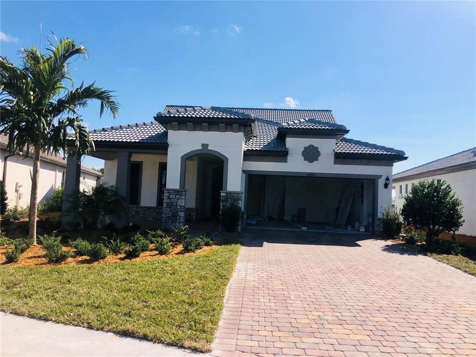 Vendido Recientemente: $649,645 (5 camas, 4 baños, 3040 Pies cuadrados)