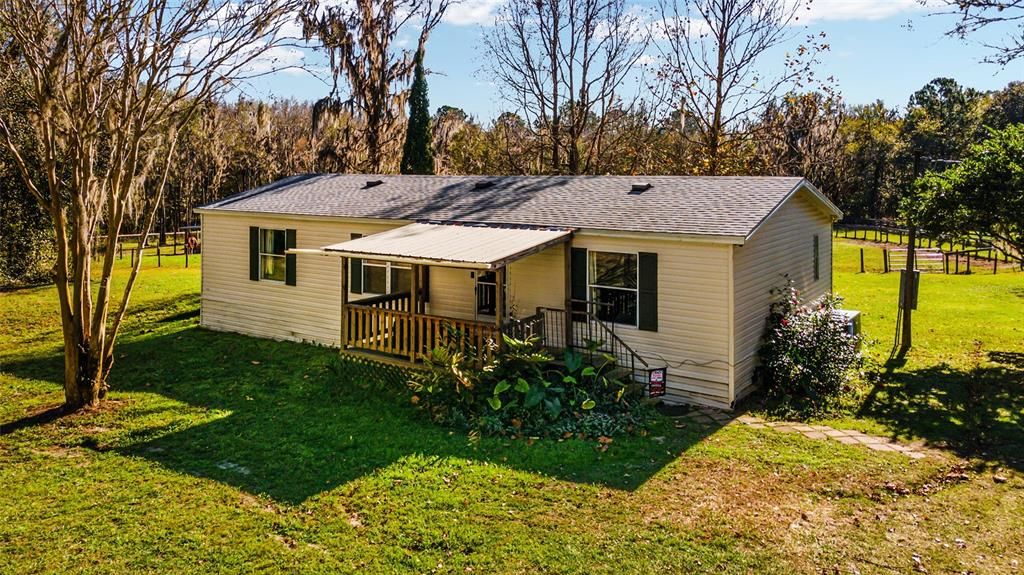 Recently Sold: $339,900 (3 beds, 2 baths, 1152 Square Feet)