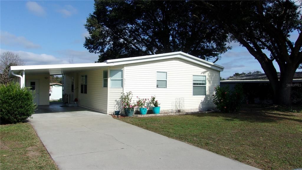 Recently Sold: $88,900 (2 beds, 2 baths, 977 Square Feet)