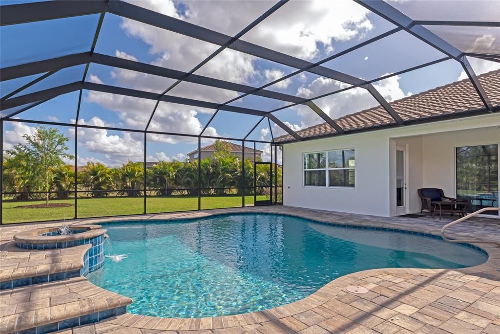 Recently Sold: $1,000,000 (4 beds, 4 baths, 3148 Square Feet)