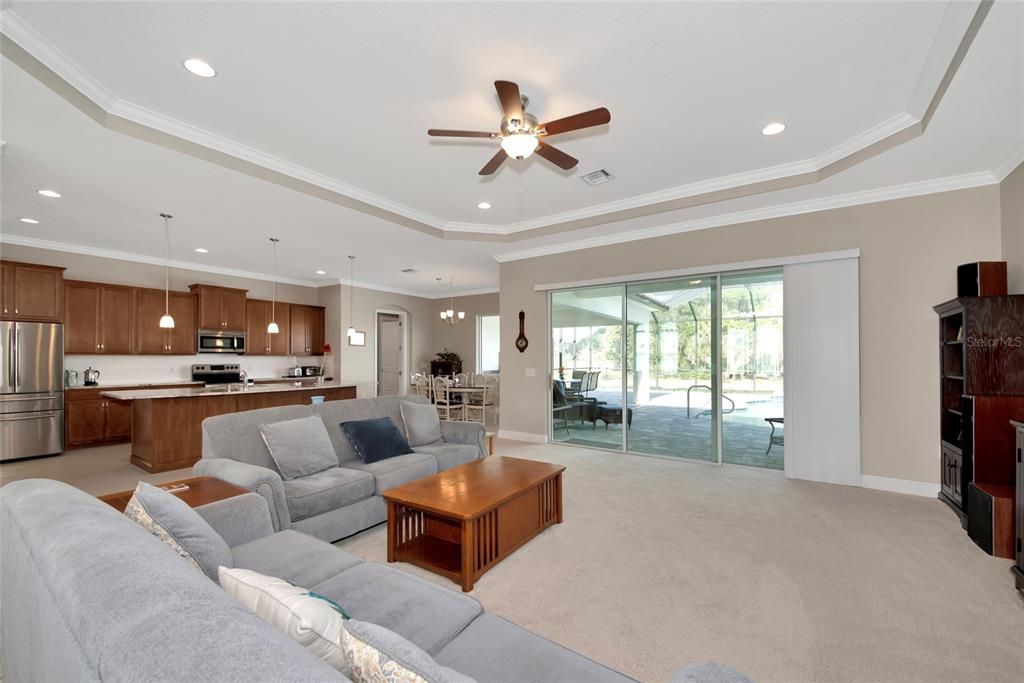 Recently Sold: $1,000,000 (4 beds, 4 baths, 3148 Square Feet)