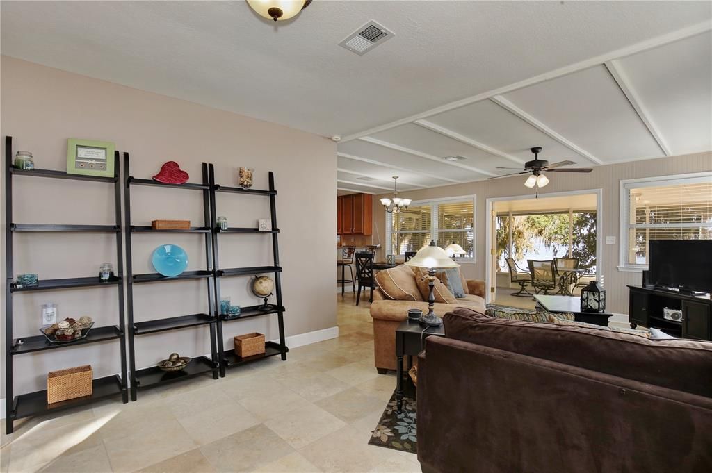 Walk into this freshly decorated home with Porcelain tile floors and knock down ceilings