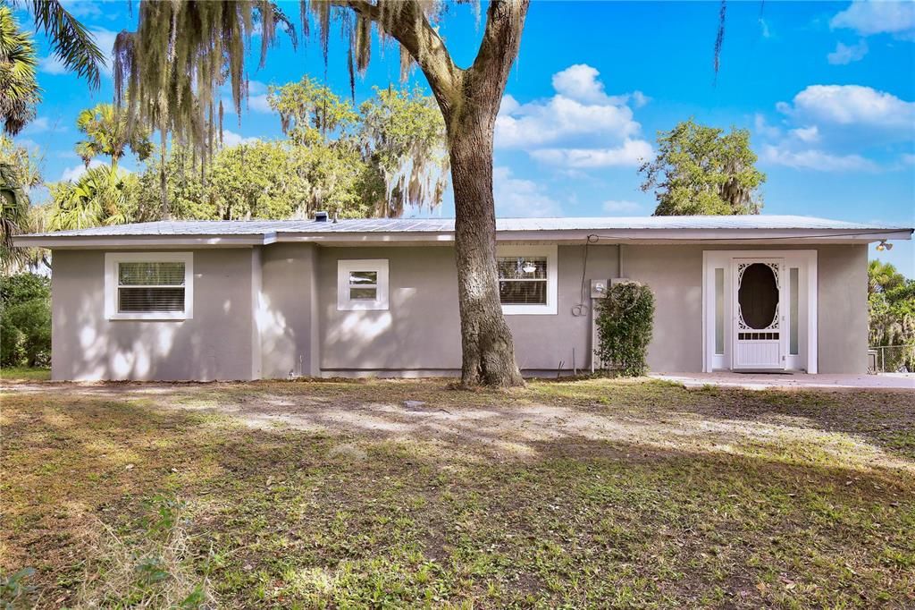 Recently Sold: $525,000 (3 beds, 1 baths, 1263 Square Feet)