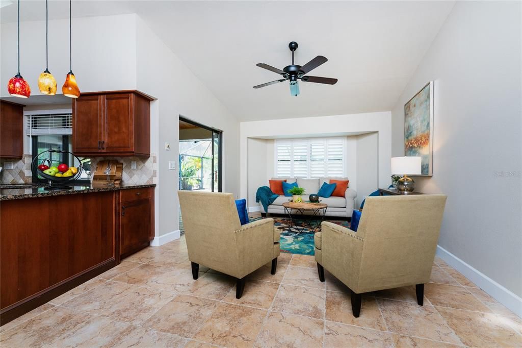 Recently Sold: $449,000 (3 beds, 2 baths, 1959 Square Feet)