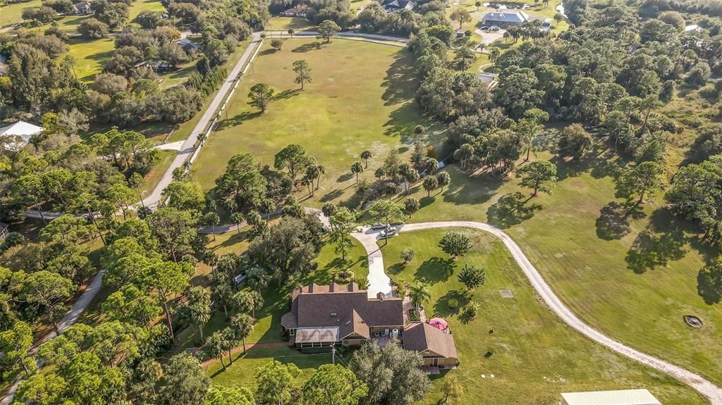 Recently Sold: $850,000 (4 beds, 3 baths, 3170 Square Feet)