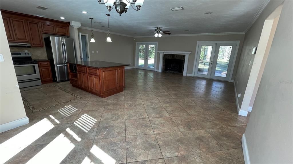 Kitchen/Living Room Combo