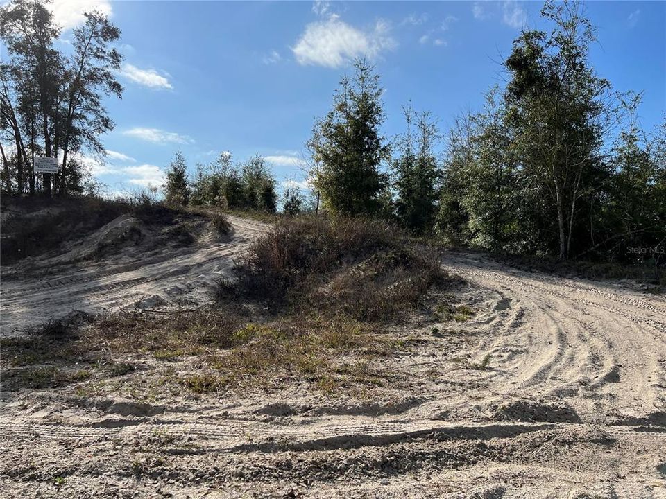 Недавно продано: $65,000 (6.08 acres)