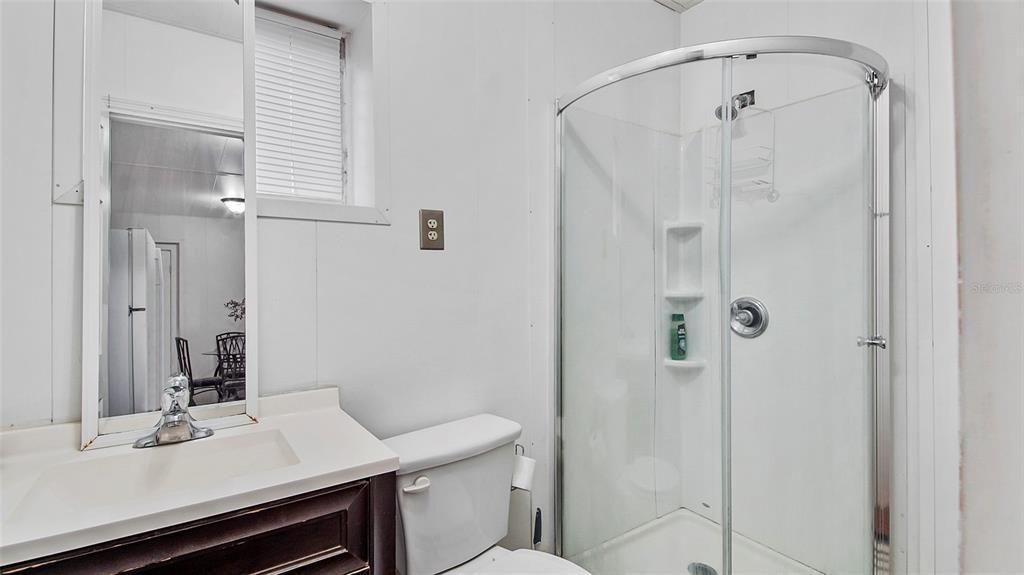 最近售出: $285,000 (3 贝兹, 2 浴室, 2316 平方英尺)